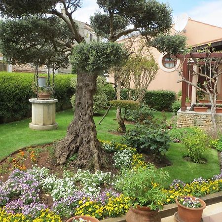 Apartments Mediteraneo Tar-Vabriga Esterno foto