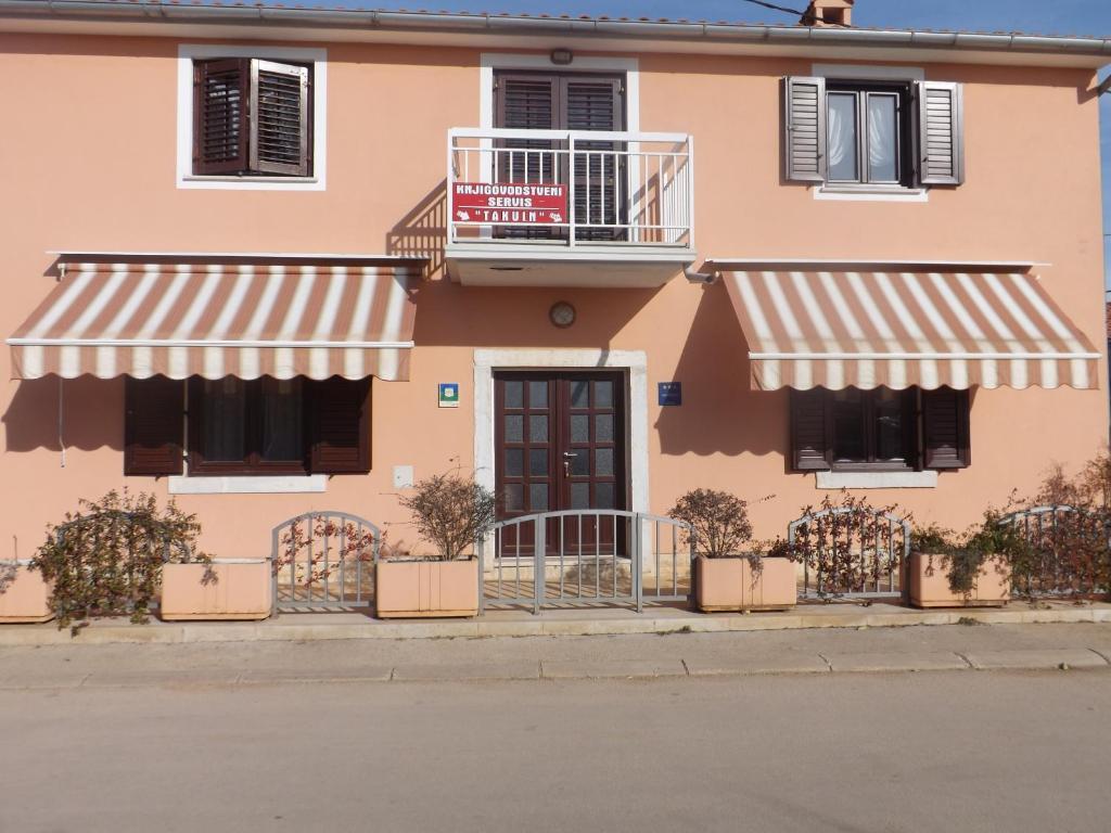 Apartments Mediteraneo Tar-Vabriga Esterno foto