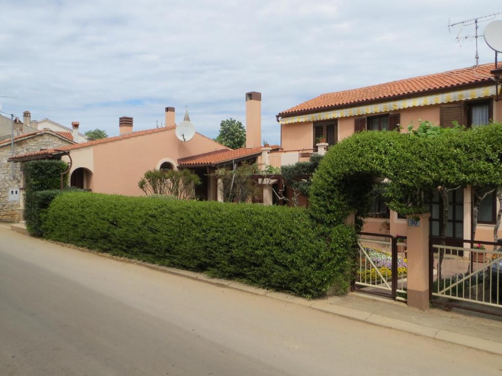 Apartments Mediteraneo Tar-Vabriga Esterno foto